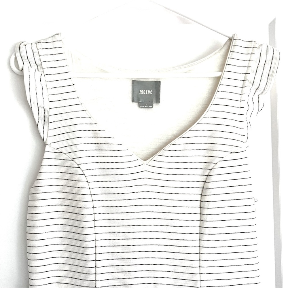 Anthropology Maeve pocketed dress size 8.